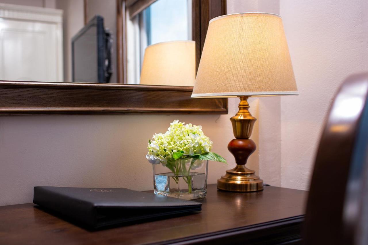 Alisa Hotel & Spa Hanoi Kültér fotó